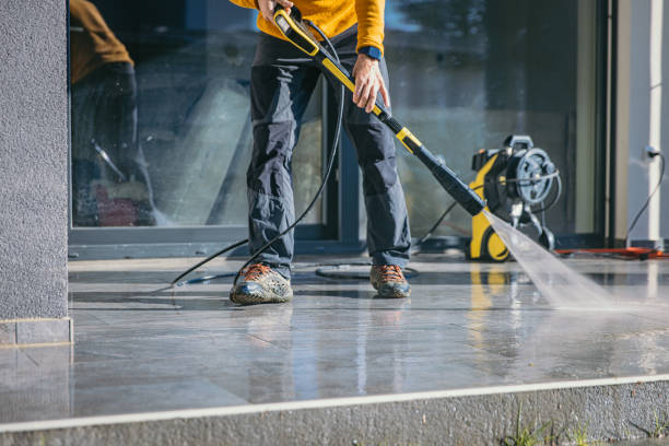 Best Commercial Pressure Washing in Savanna, IL